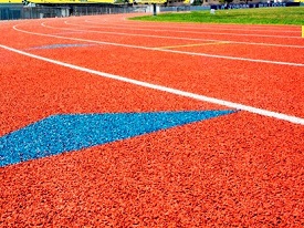 Что лучше для спортивной площадки, резиновая плитка или покрытие из EPDM крошки?